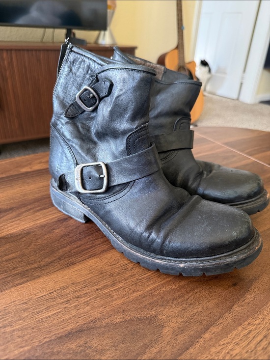 Frye Shoes - Women’s Frye Black Leather Buckle Engineer Boots